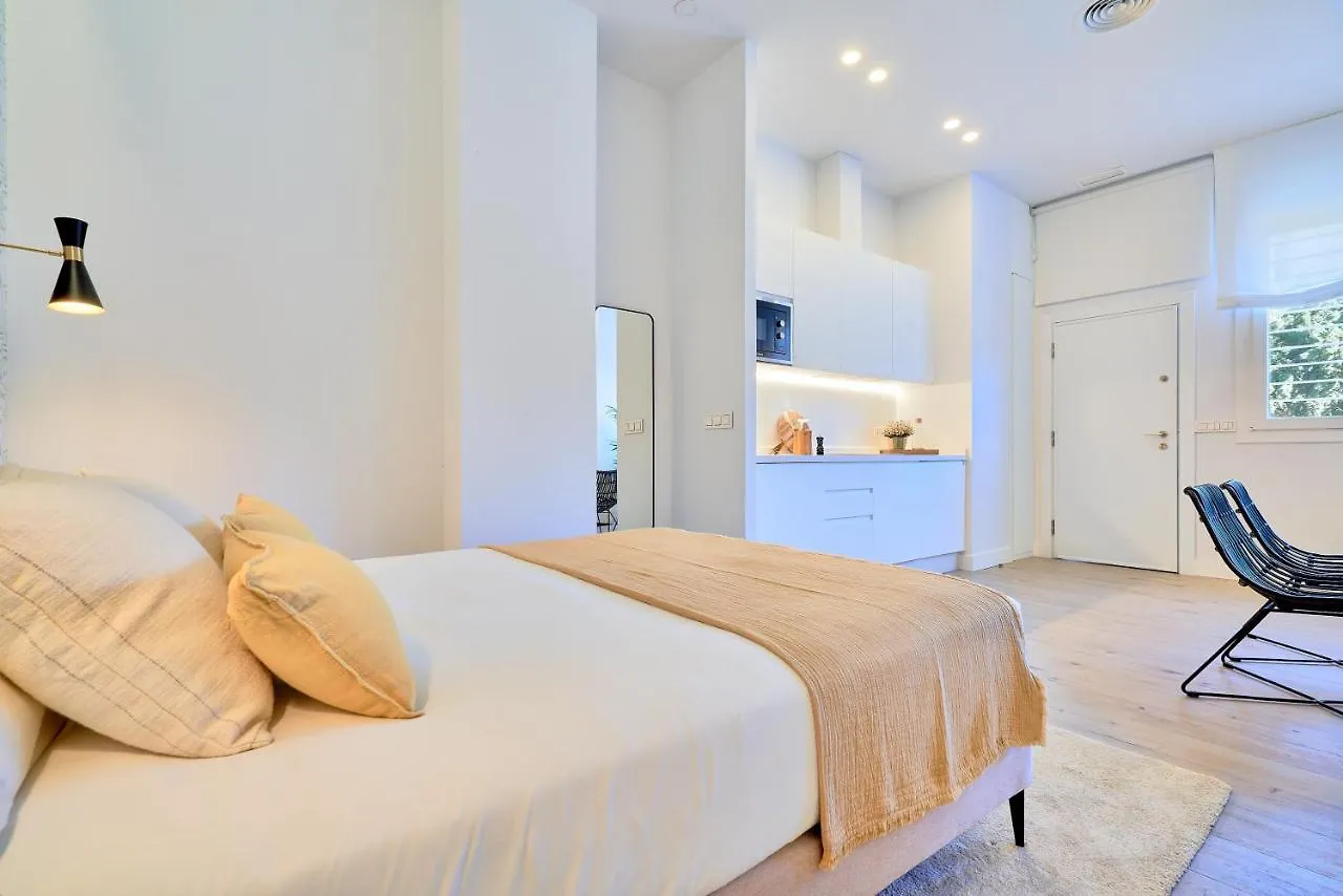 Lofts Parque De Huelin Apartment Malaga