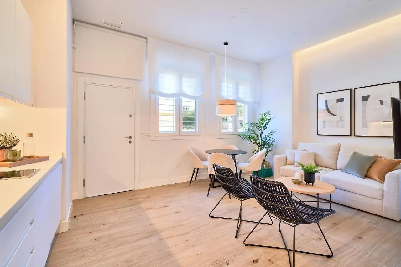 Lofts Parque De Huelin Apartment Malaga