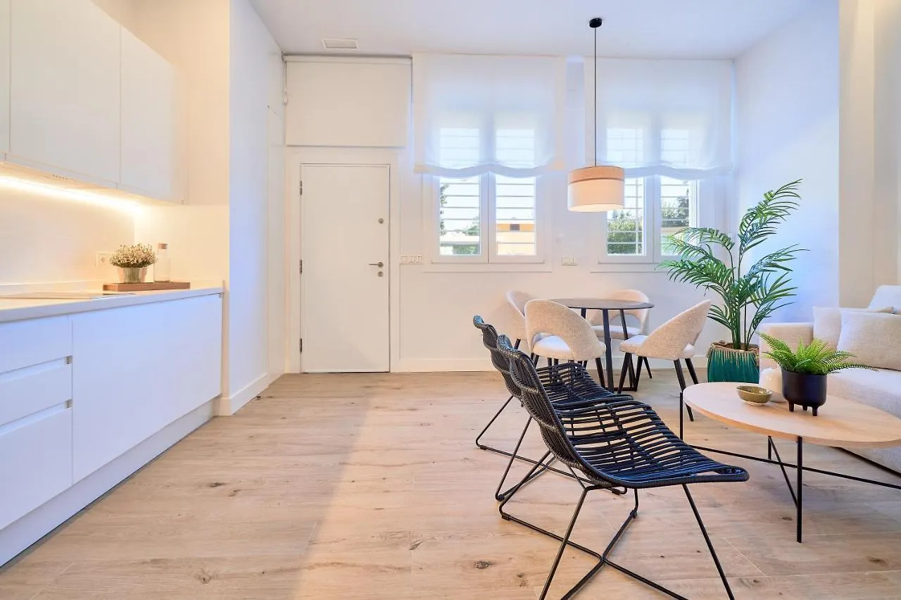 Lofts Parque De Huelin Apartment Malaga