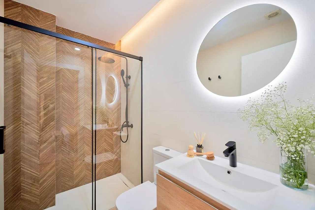 Lofts Parque De Huelin Apartment Malaga