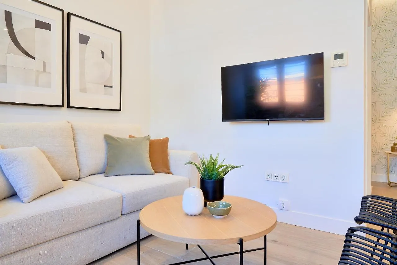 Lofts Parque De Huelin Apartment Malaga