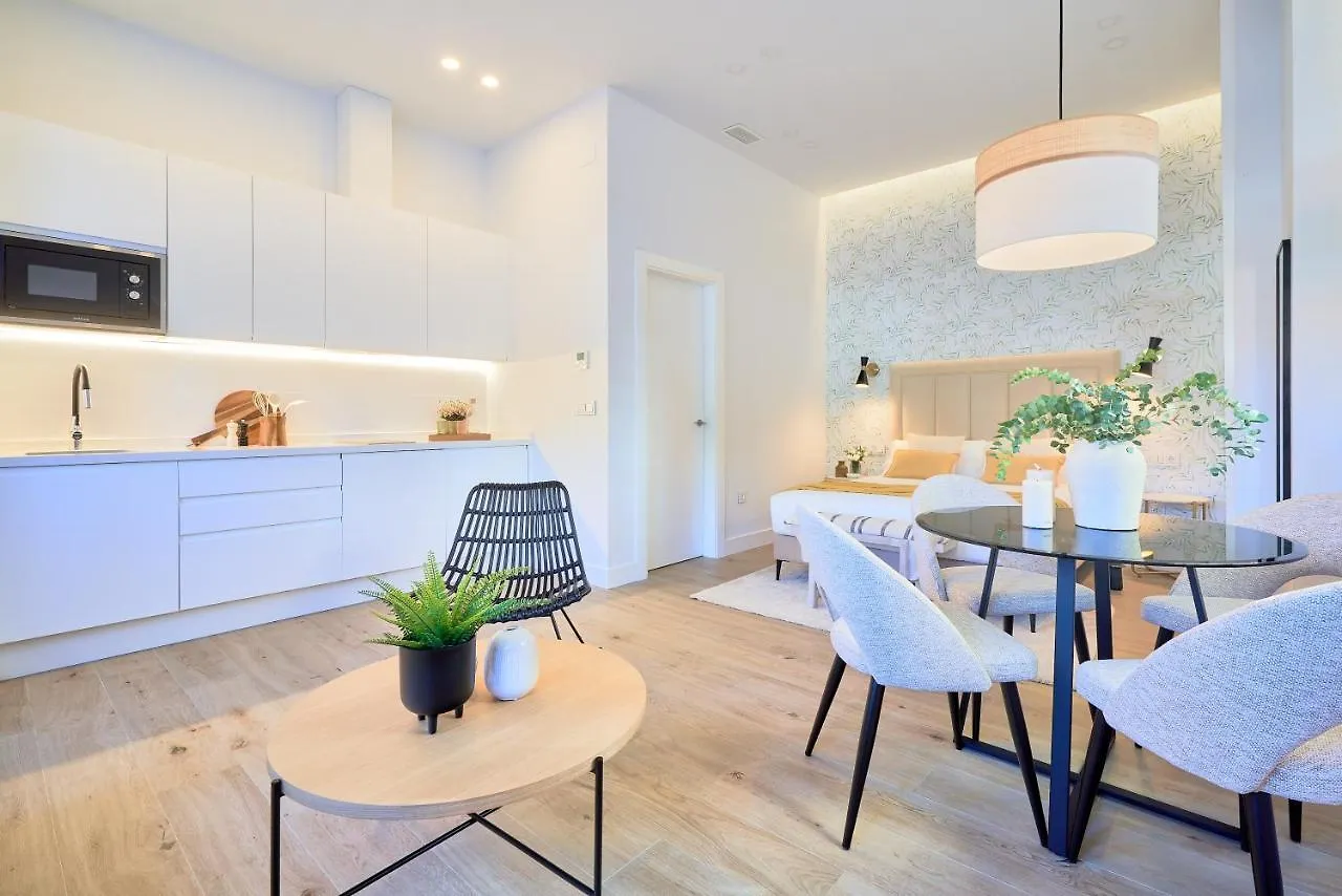 Lofts Parque De Huelin Apartment Malaga