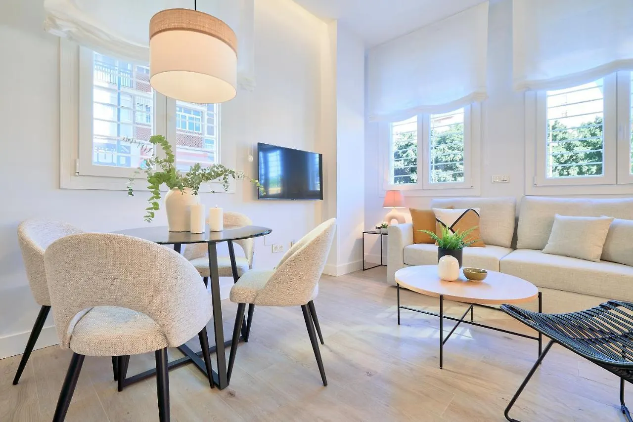 Lofts Parque De Huelin Apartment Malaga